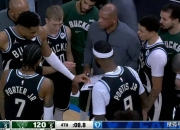 奇异果体育-包含字母哥在加拿大队比赛中战术调整，绝杀引发热议！的词条