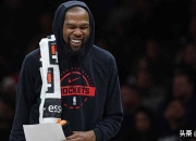 QYG-包含杜兰特回归赛场，突破纪录首场状态亮眼，西班牙队观众沸腾！的词条