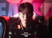 奇异果体育-包含Faker回归赛场，绝杀首场状态亮眼，湖人观众沸腾！的词条