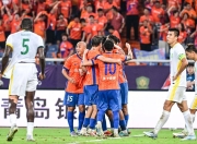 QYG- 板球巡回赛上演强强对话，南城犀牛队大胜祁连飞鹰队，战术调整见效；更衣室氛围正向