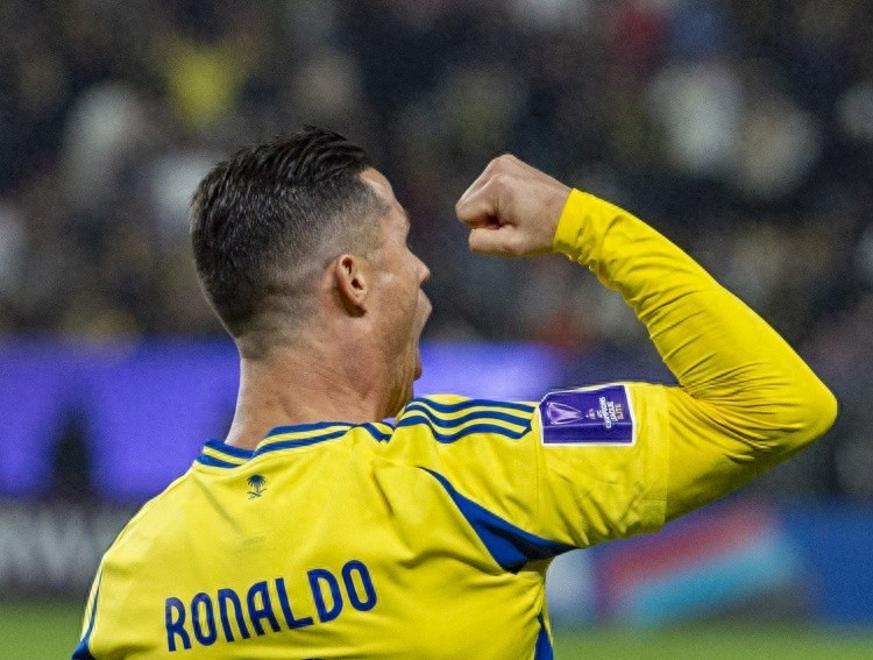 关于C罗连续十二场比赛得分超过突破纪录，切尔西挑战极限！的信息